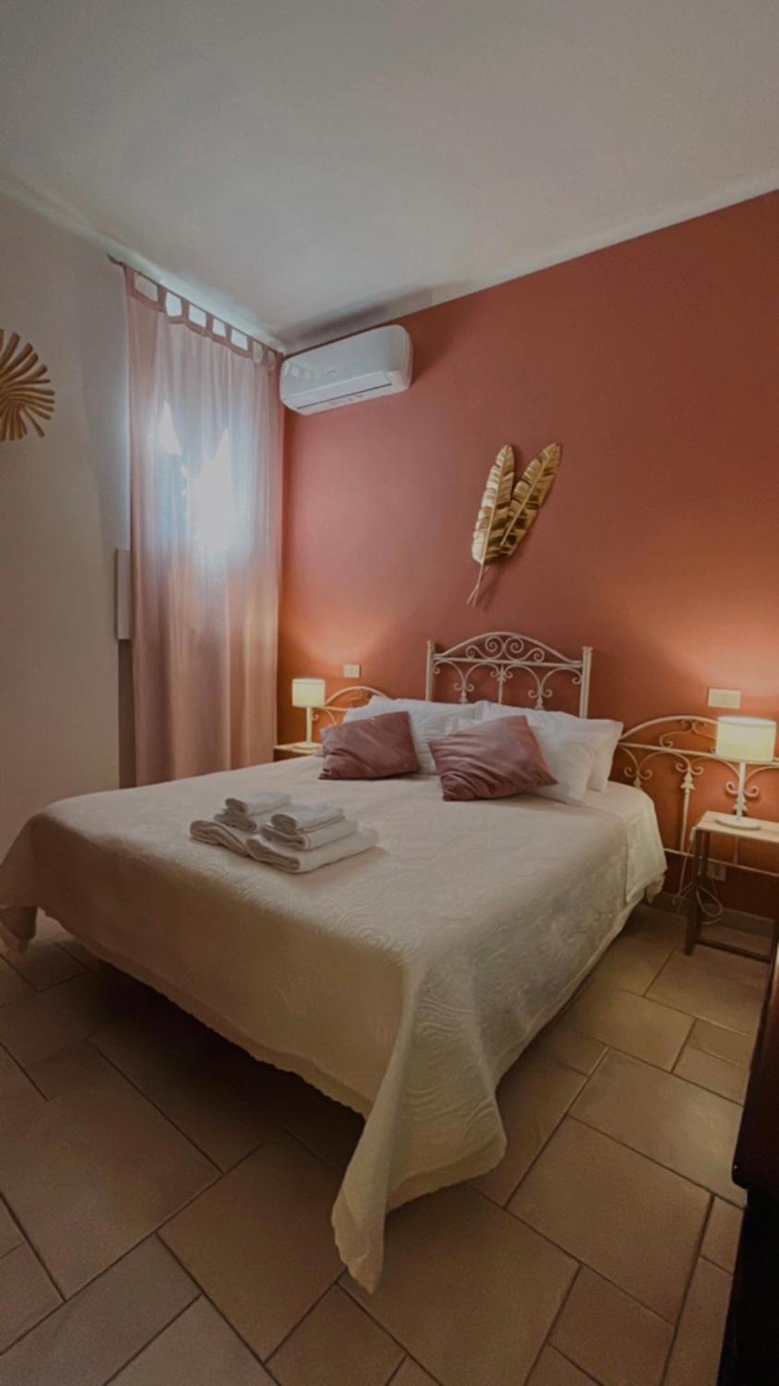 Dimora Bellini Apartment And Rooms Castellana Grotte Exterior foto